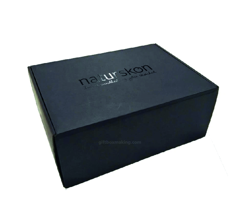 art board box with spot uv printing in uae
